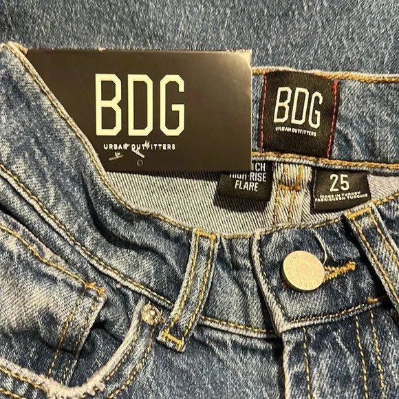 Urban Outfitters High Rise Ripped Flared Jeans Size 25 - Picture 11 of 15